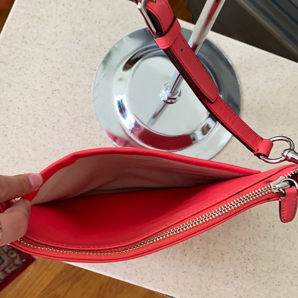 Coach leather Crossbody bag - Picture 5 of 6